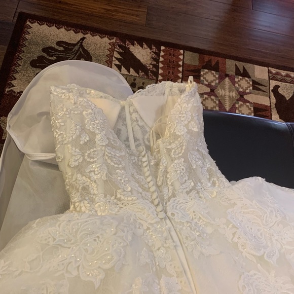 Morilee Size 8 Wedding Dress 